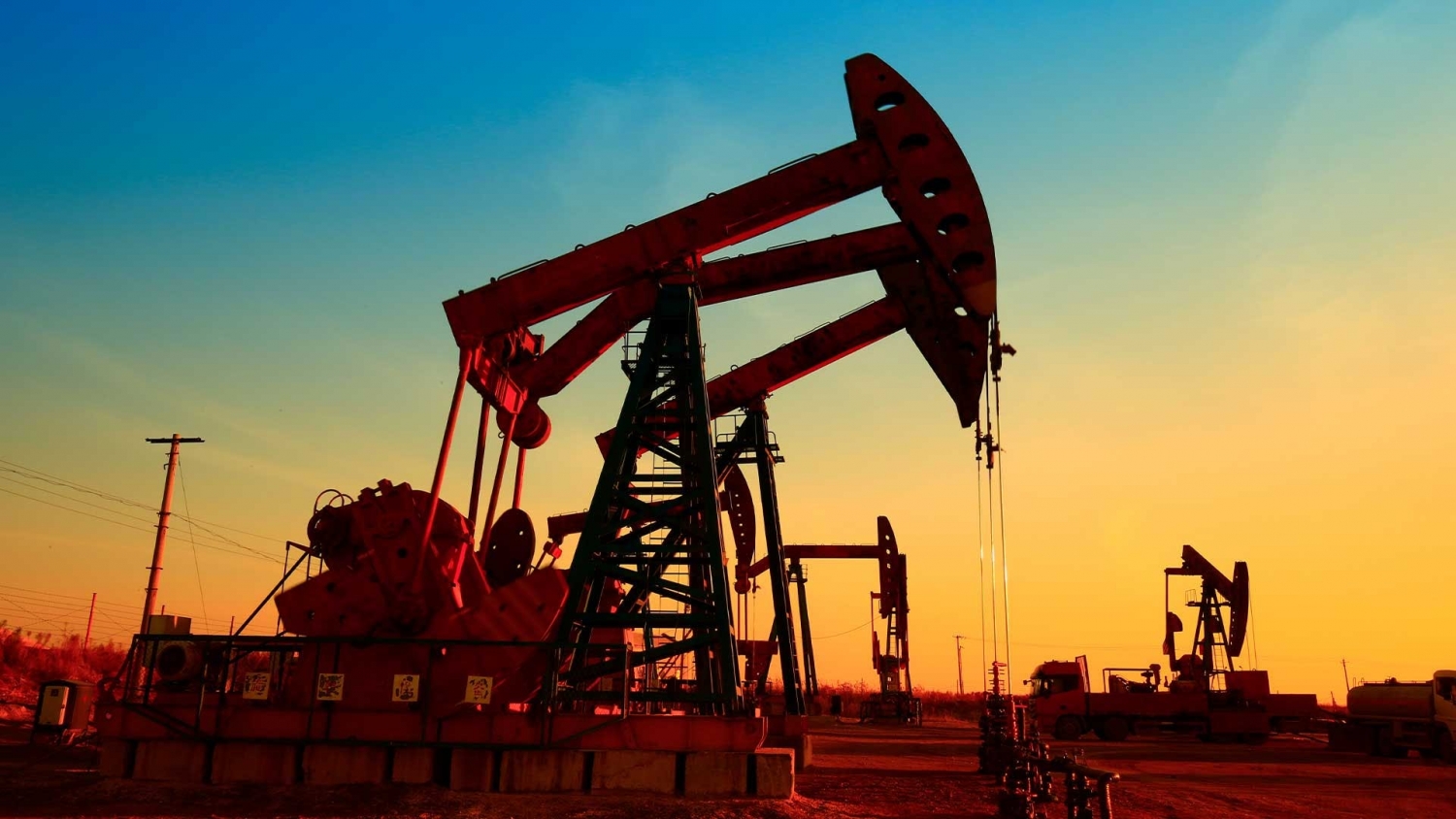 Giá xăng dầu hôm nay 2812 Dầu Brent tăng hơn 3