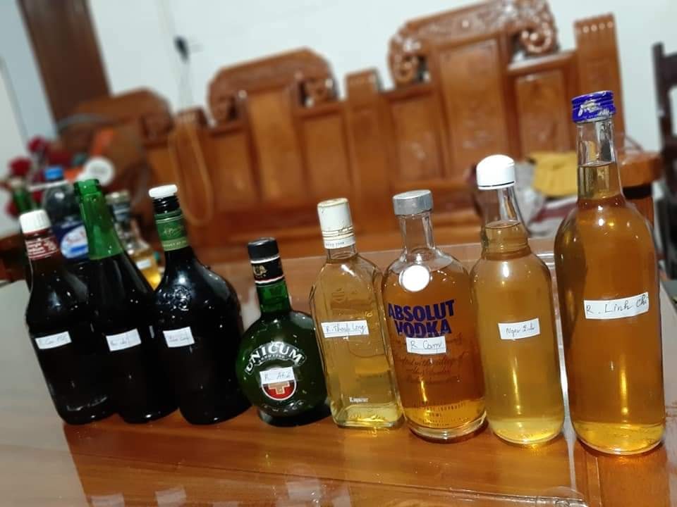 Cẩn trọng với rượu không rõ nguồn gốc dịp Tết Nguyên đán