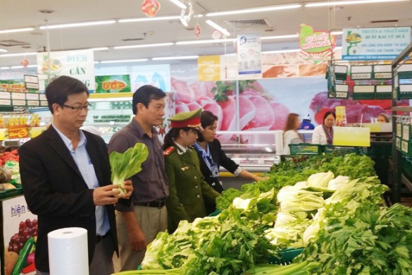 Hà Nội đẩy mạnh kiểm tra giám sát bảo đảm an toàn thực phẩm dịp Tết