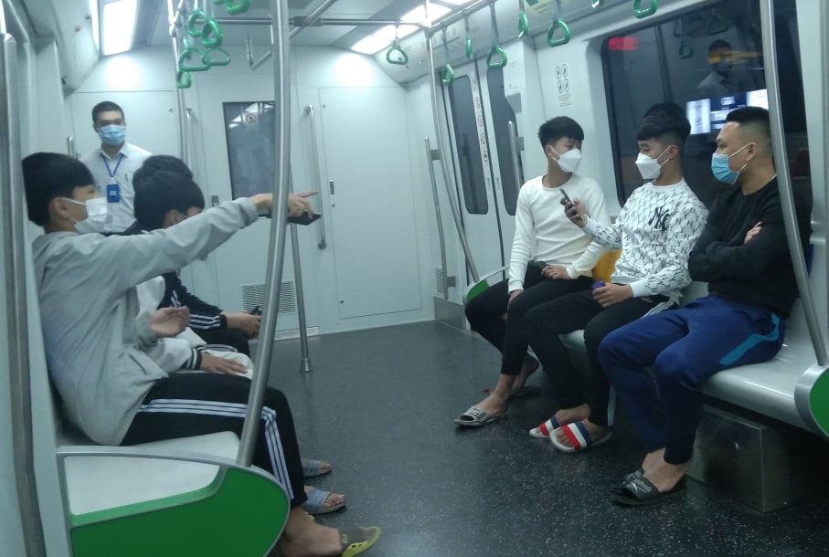 Đường sắt Cát Linh Hà Đông đón 1 triệu hành khách sau hơn 2 tháng