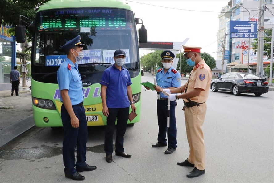 Ninh Bình tạm dừng các chốt kiểm soát dịch ra vào tỉnh