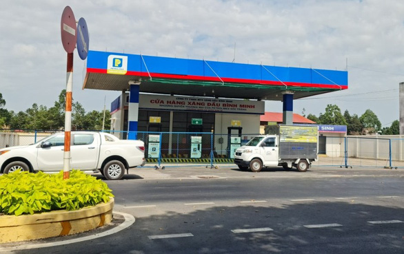 TPHCM Có 548 cửa hàng xăng dầu vẫn đang hoạt động và 4 cửa hàng thiếu xăng Ron 95 để bán chỉ bán dầu