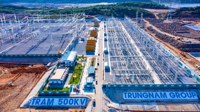 Dự án điện trăm triệu USD nguy cơ thành đống sắt vụn